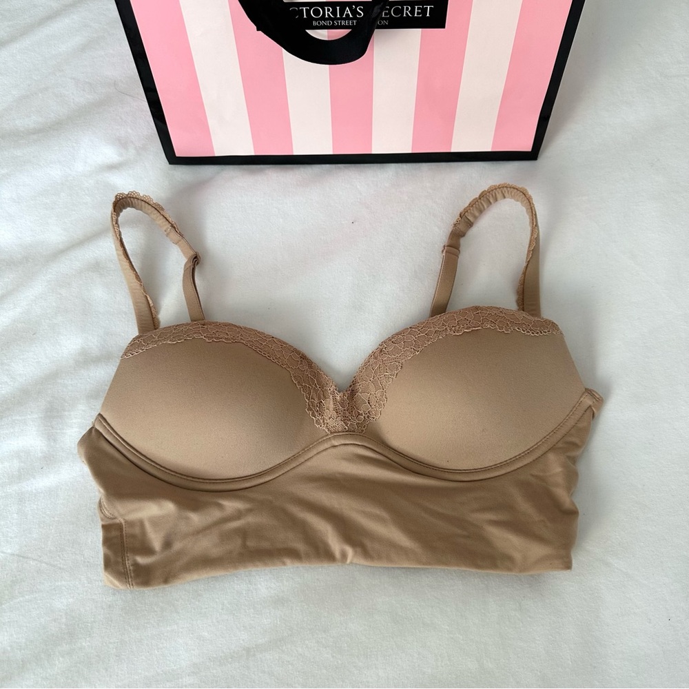 Victoria's Secret Body unlined tank bra